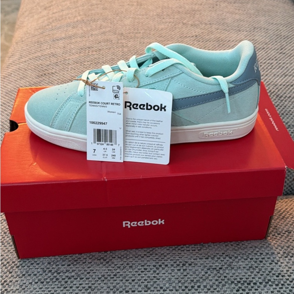 Reebok Court Retro Sneakers in Aqua